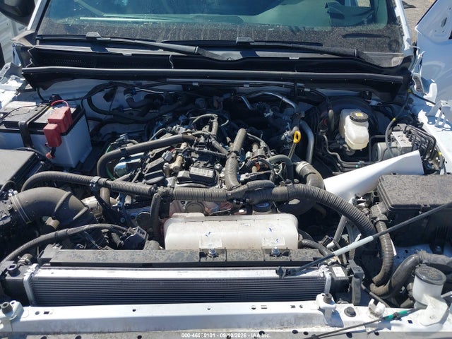 Toyota 4RUNNER SR5 2025 JTEVA5BR2S5030999 Image 10