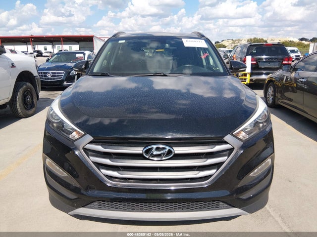 2017 Hyundai Tucson Night მანქანა იყიდება აუქციონზე, vin: KM8J33A27HU522413, აუქციონის ნომერი: 46080142