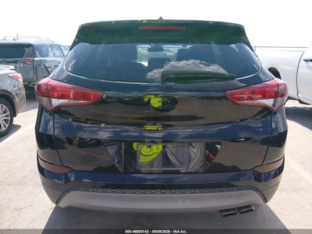 2017 Hyundai Tucson Night მანქანა იყიდება აუქციონზე, vin: KM8J33A27HU522413, აუქციონის ნომერი: 46080142
