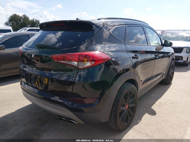 2017 Hyundai Tucson Night მანქანა იყიდება აუქციონზე, vin: KM8J33A27HU522413, აუქციონის ნომერი: 46080142