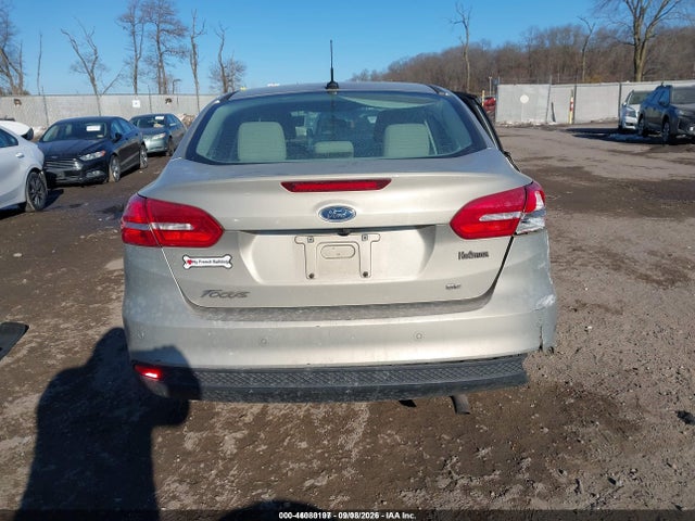 46080197 :رقم المزاد ، 1FADP3F25FL338286 vin ، 2015 Ford Focus Se مزاد بيع