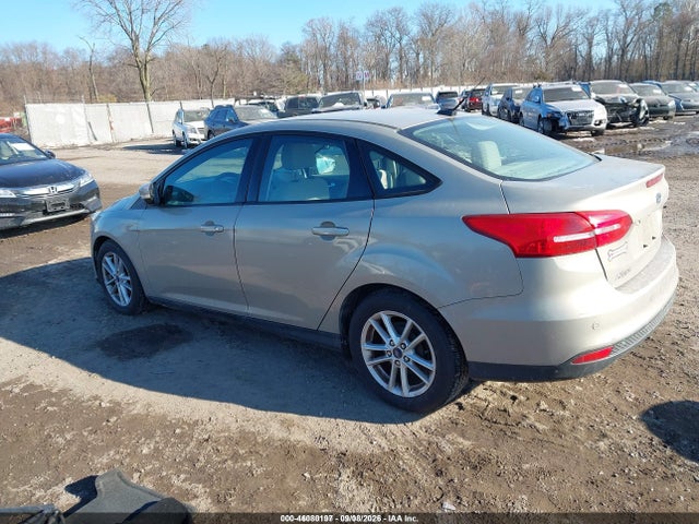 46080197 :رقم المزاد ، 1FADP3F25FL338286 vin ، 2015 Ford Focus Se مزاد بيع