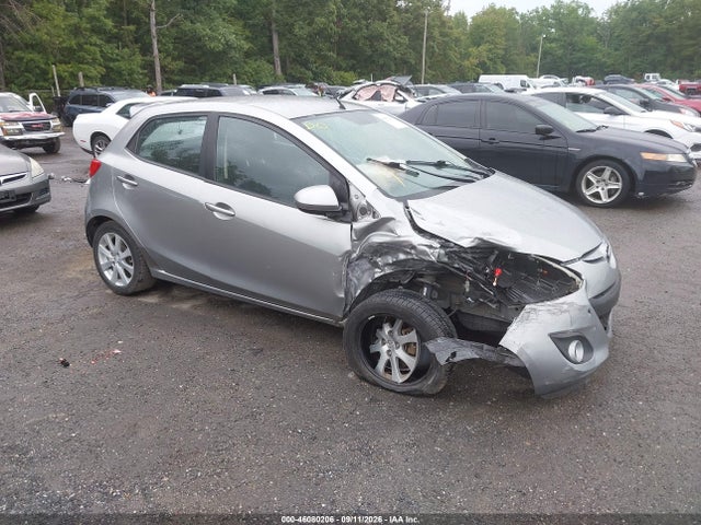 46080206 :رقم المزاد ، JM1DE1HZ1B0115009 vin ، 2011 Mazda Mazda2 Touring مزاد بيع