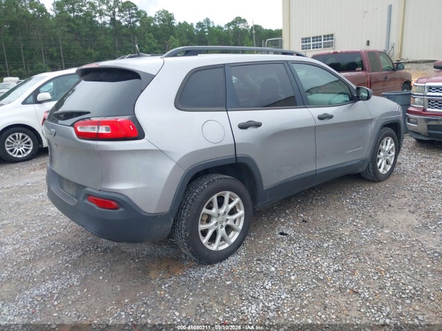 1C4PJLAB3GW257271 Jeep Cherokee Sport