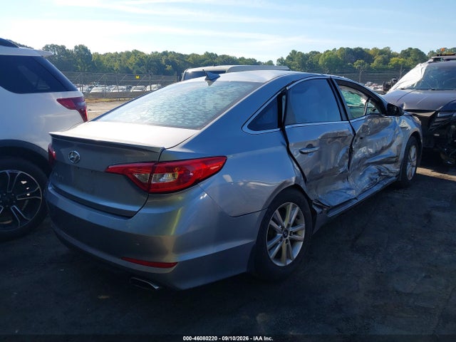 Продажа на аукционе авто 2017 Hyundai Sonata Se, vin: 5NPE24AF3HH568252, номер лота: 46080220