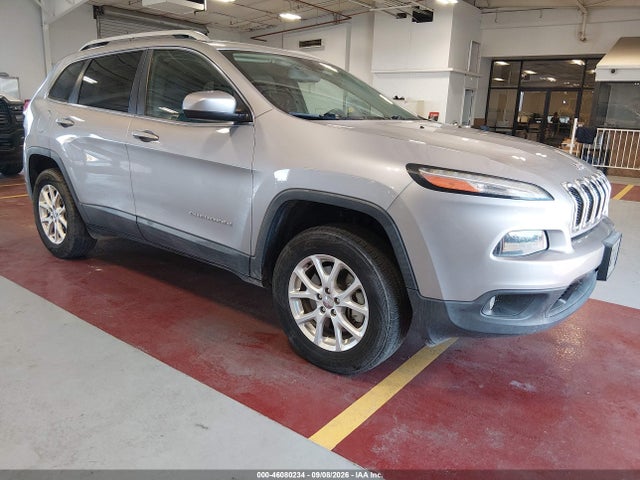 46080234 :رقم المزاد ، 1C4PJMCB4JD559254 vin ، 2018 Jeep Cherokee Latitude 4x4 مزاد بيع
