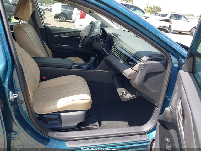Продаж на аукціоні авто 2025 Toyota Camry Le, vin: 4T1DAACK9SU591437, номер лоту: 46080263