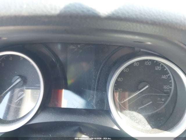 46080265 :رقم المزاد ، 4T1C11AK4MU586759 vin ، 2021 Toyota Camry Le مزاد بيع