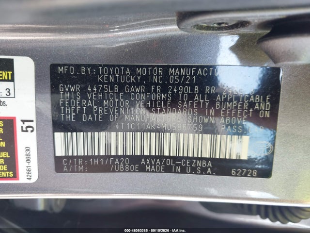 46080265 :رقم المزاد ، 4T1C11AK4MU586759 vin ، 2021 Toyota Camry Le مزاد بيع