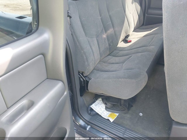 Продажа на аукционе авто 2003 Chevrolet Silverado 2500hd Ls, vin: 1GCHK29113E181220, номер лота: 46080268