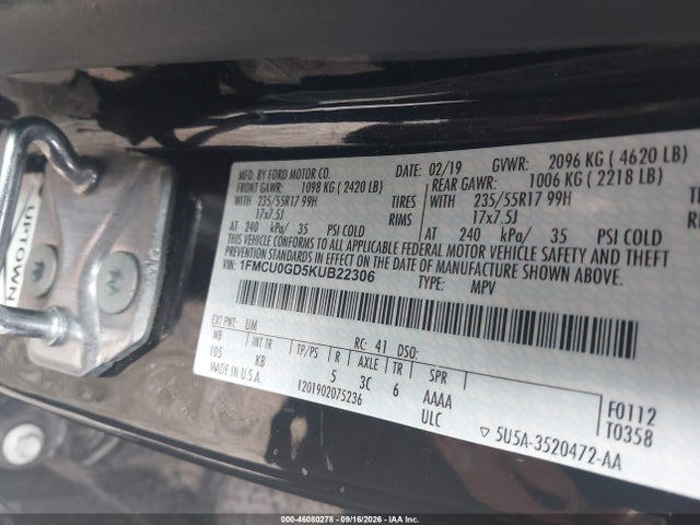 46080278 :رقم المزاد ، 1FMCU0GD5KUB22306 vin ، 2019 Ford Escape Se مزاد بيع