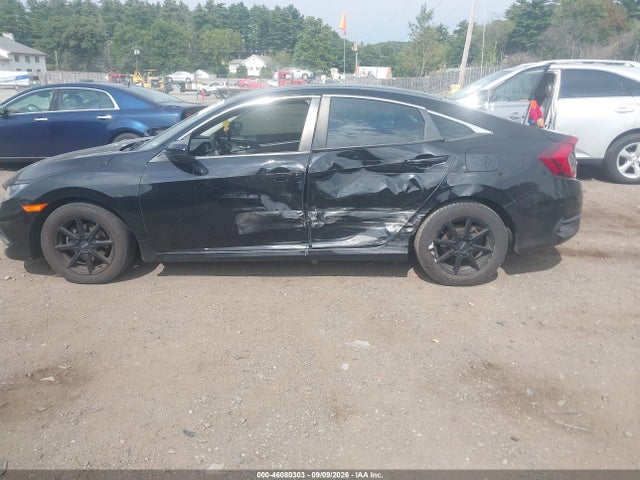 46080303 :رقم المزاد ، 2HGFC2F64KH599395 vin ، 2019 Honda Civic Lx مزاد بيع