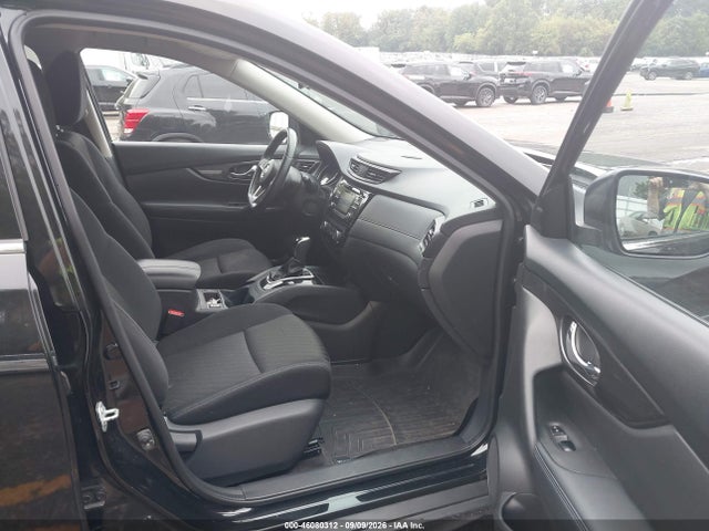 Продаж на аукціоні авто 2017 Nissan Rogue Sv, vin: KNMAT2MV3HP506826, номер лоту: 46080312