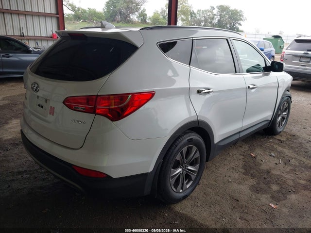Продаж на аукціоні авто 2015 Hyundai Santa Fe Sport 2.4l, vin: 5XYZU3LB1FG242776, номер лоту: 46080320