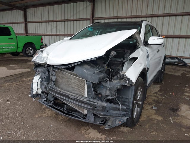 Продаж на аукціоні авто 2015 Hyundai Santa Fe Sport 2.4l, vin: 5XYZU3LB1FG242776, номер лоту: 46080320