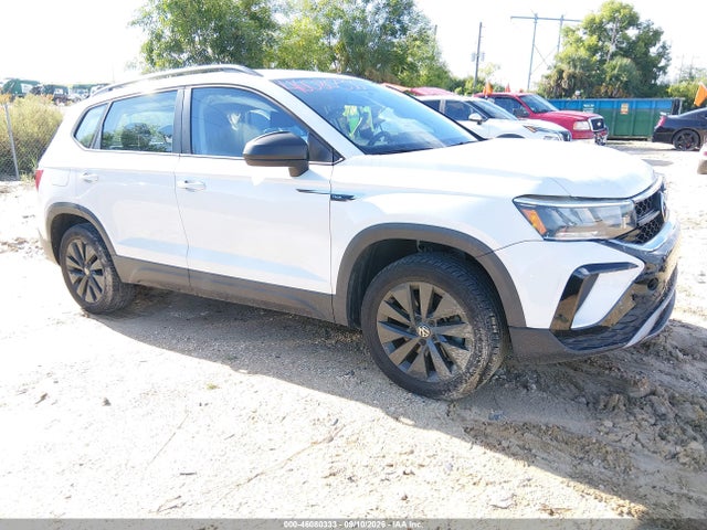 2022 Volkswagen Taos 1.5t S მანქანა იყიდება აუქციონზე, vin: 3VVCX7B28NM015688, აუქციონის ნომერი: 46080333