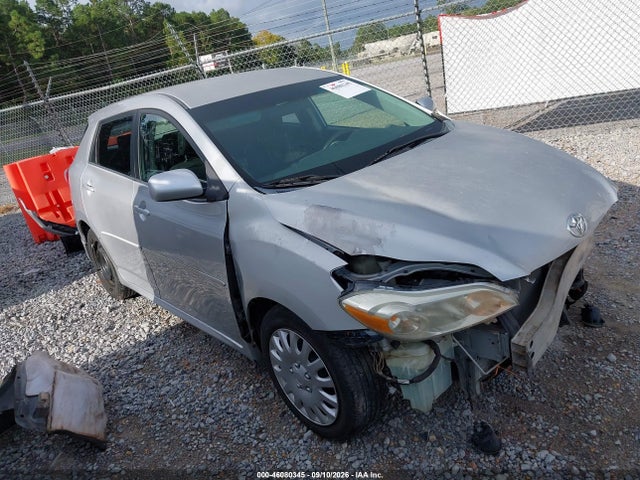 46080345 :رقم المزاد ، 2T1KU4EE8AC262364 vin ، 2010 Toyota Matrix مزاد بيع