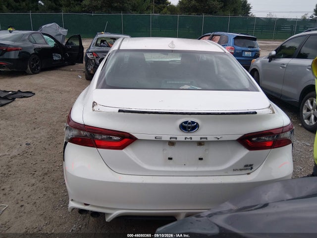 Auction sale of the 2022 Toyota Camry Se Hybrid, vin: 4T1S31AK4NU585263, lot number: 46080365