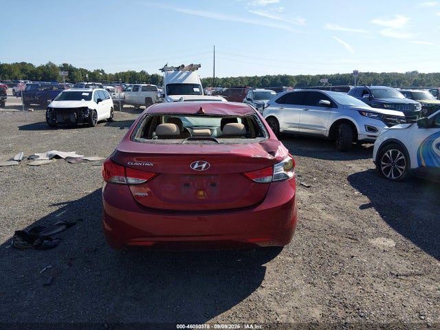 2013 Hyundai Elantra Gls მანქანა იყიდება აუქციონზე, vin: 5NPDH4AE6DH442639, აუქციონის ნომერი: 46080378