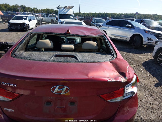 2013 Hyundai Elantra Gls მანქანა იყიდება აუქციონზე, vin: 5NPDH4AE6DH442639, აუქციონის ნომერი: 46080378
