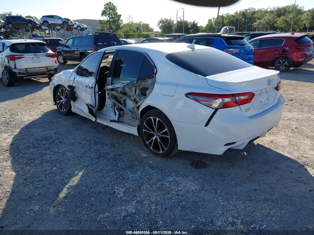 46080386 :رقم المزاد ، 4T1B11HK0KU162705 vin ، 2019 Toyota Camry Se مزاد بيع