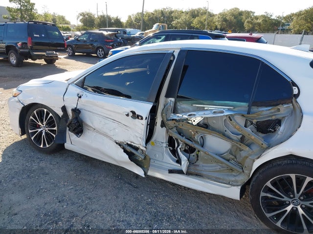 46080386 :رقم المزاد ، 4T1B11HK0KU162705 vin ، 2019 Toyota Camry Se مزاد بيع