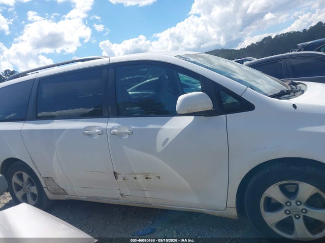 Aukcja sprzedaży 2011 Toyota Sienna Le V6, vin: 5TDKK3DC4BS154252, numer aukcji: 46080468
