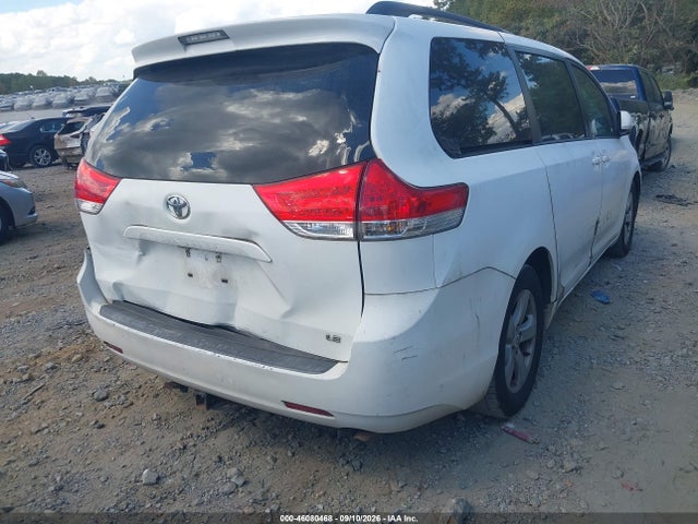 Aukcja sprzedaży 2011 Toyota Sienna Le V6, vin: 5TDKK3DC4BS154252, numer aukcji: 46080468