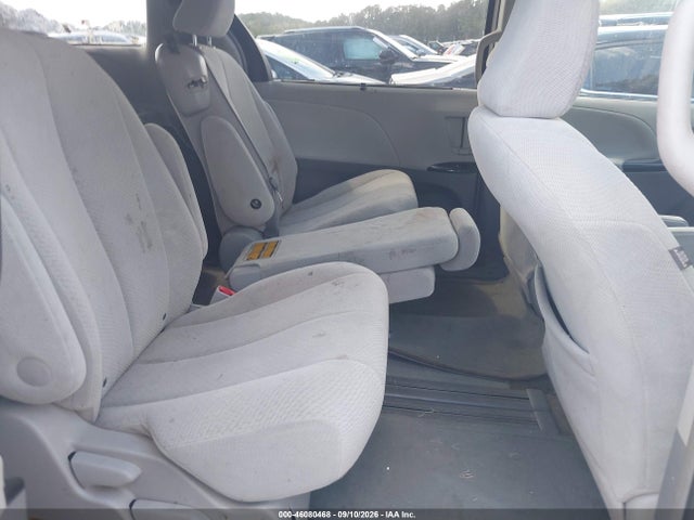 Aukcja sprzedaży 2011 Toyota Sienna Le V6, vin: 5TDKK3DC4BS154252, numer aukcji: 46080468