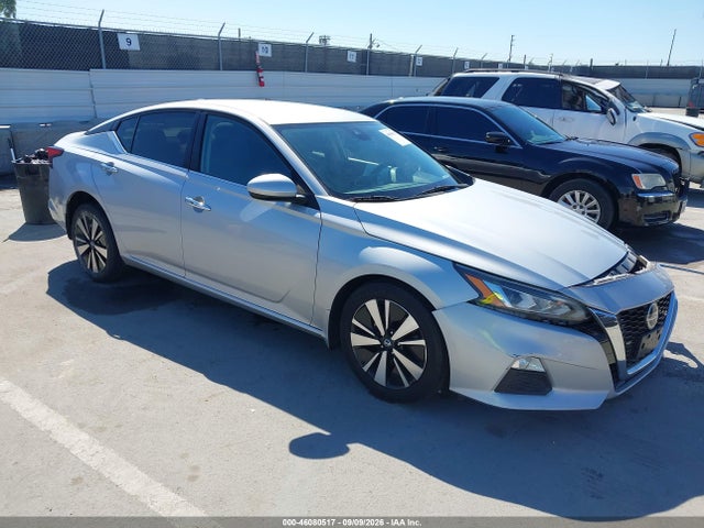 2021 Nissan Altima Sv Intelligent Awd მანქანა იყიდება აუქციონზე, vin: 1N4BL4DW0MN351219, აუქციონის ნომერი: 46080517