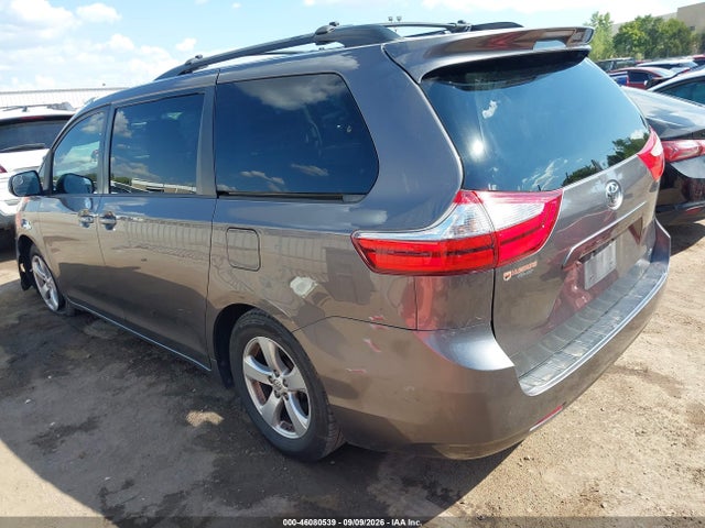 Продажа на аукционе авто 2015 Toyota Sienna Le 8 Passenger, vin: 5TDKK3DC7FS603493, номер лота: 46080539