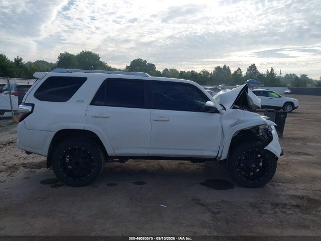 Aukcja sprzedaży 2015 Toyota 4runner Sr5, vin: JTEBU5JR6F5243956, numer aukcji: 46080575