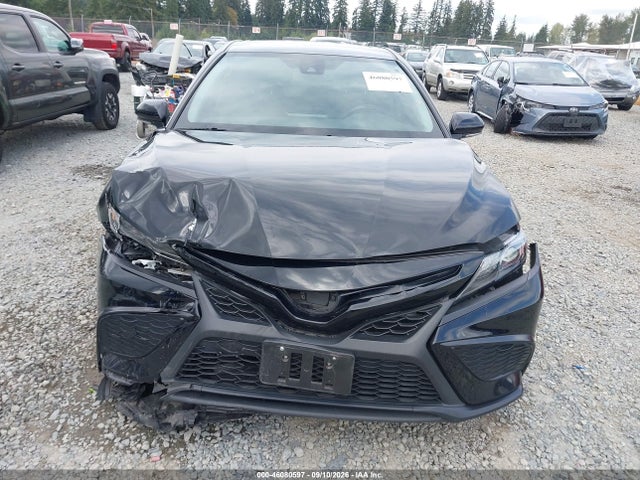 2024 Toyota Camry Hybrid Se Nightshade მანქანა იყიდება აუქციონზე, vin: 4T1T31AK0RU078712, აუქციონის ნომერი: 46080597