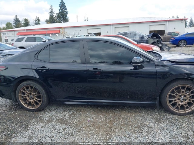 2024 Toyota Camry Hybrid Se Nightshade მანქანა იყიდება აუქციონზე, vin: 4T1T31AK0RU078712, აუქციონის ნომერი: 46080597