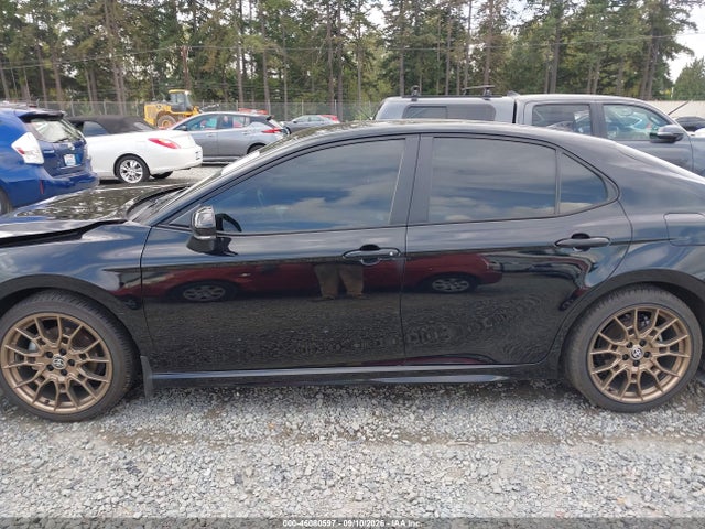 2024 Toyota Camry Hybrid Se Nightshade მანქანა იყიდება აუქციონზე, vin: 4T1T31AK0RU078712, აუქციონის ნომერი: 46080597