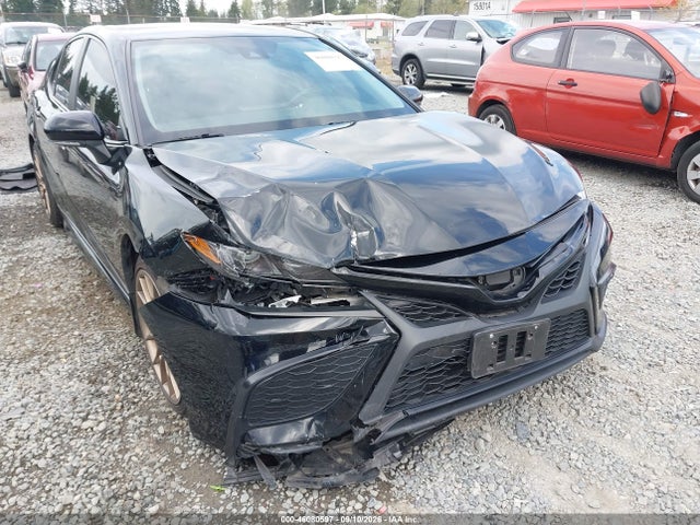 2024 Toyota Camry Hybrid Se Nightshade მანქანა იყიდება აუქციონზე, vin: 4T1T31AK0RU078712, აუქციონის ნომერი: 46080597