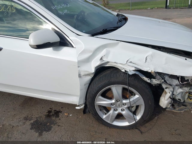 46080605 :رقم المزاد ، JH4CU2F43EC005818 vin ، 2014 Acura Tsx 2.4 مزاد بيع