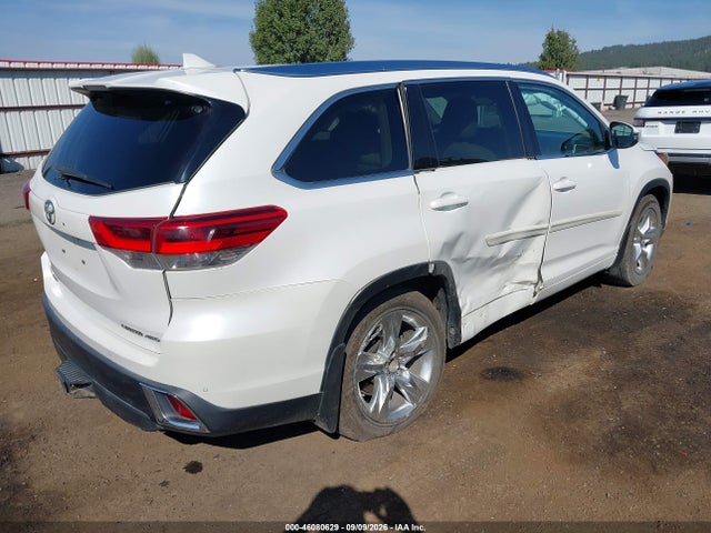5TDDZRFH6JS881133 Toyota Highlander Limited Platinum