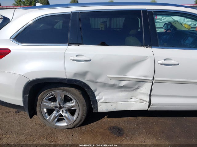 5TDDZRFH6JS881133 Toyota Highlander Limited Platinum