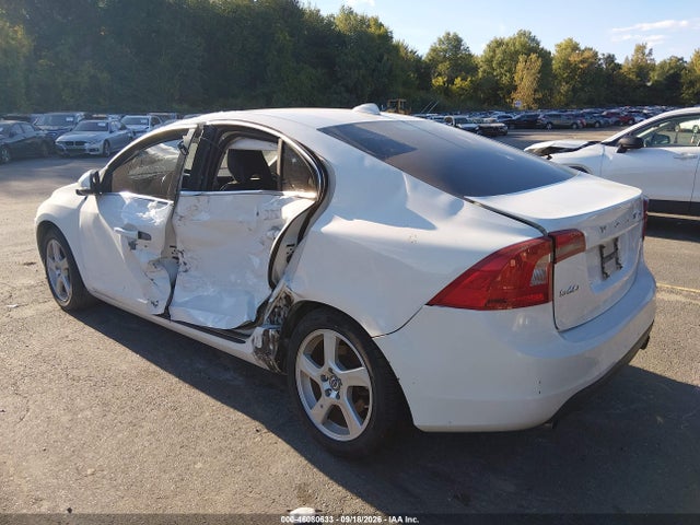 Aukcja sprzedaży 2013 Volvo S60 T5/t5 Platinum/t5 Premier/t5 Premier Plus, vin: YV1612FH6D1227039, numer aukcji: 46080633