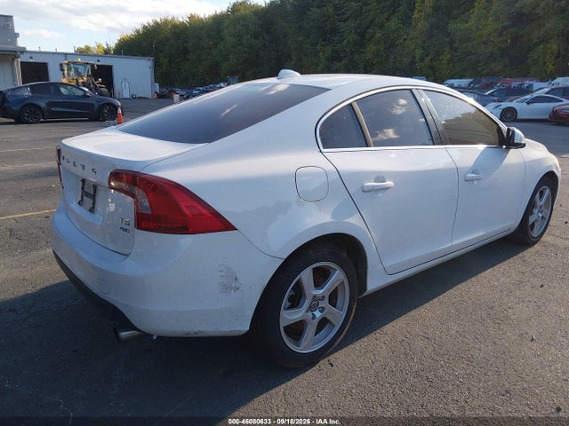 Aukcja sprzedaży 2013 Volvo S60 T5/t5 Platinum/t5 Premier/t5 Premier Plus, vin: YV1612FH6D1227039, numer aukcji: 46080633