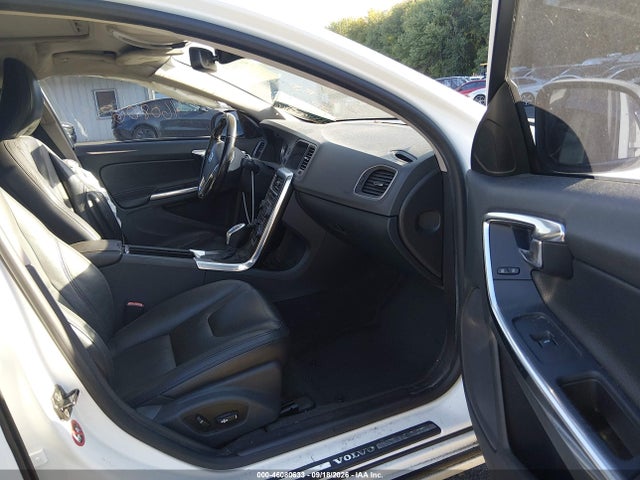 Aukcja sprzedaży 2013 Volvo S60 T5/t5 Platinum/t5 Premier/t5 Premier Plus, vin: YV1612FH6D1227039, numer aukcji: 46080633