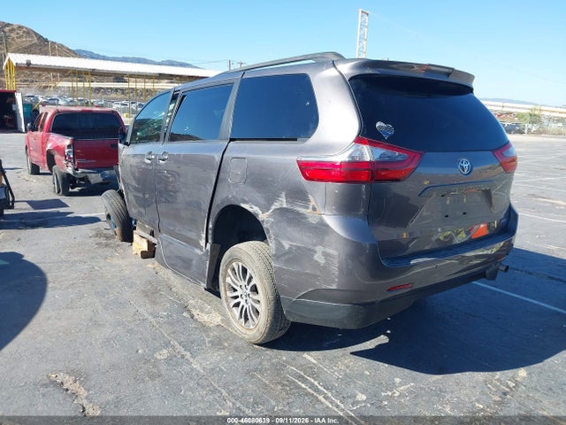 46080639 :رقم المزاد ، 5TDYZ3DC9LS038584 vin ، 2020 Toyota Sienna Xle مزاد بيع