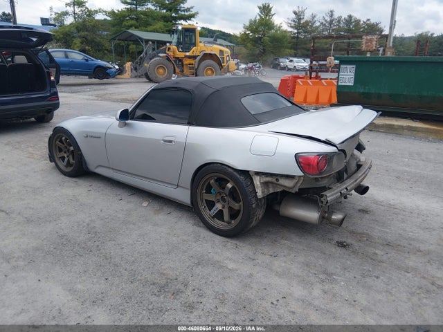 Auction sale of the 2003 Honda S2000, vin: JHMAP11403T005823, lot number: 46080664