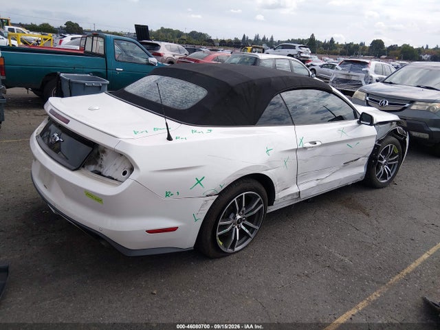 Ford Mustang Ecoboost Premium 2017 1FATP8UH6H5214969 Image 4
