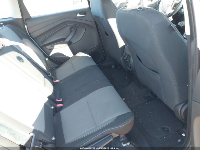 46080716 :رقم المزاد ، 1FADP5AU8HL100648 vin ، 2017 Ford C-max Hybrid Se مزاد بيع