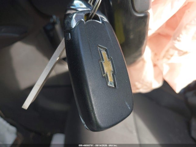 3GNCJLSB0KL334570 Chevrolet Trax Lt