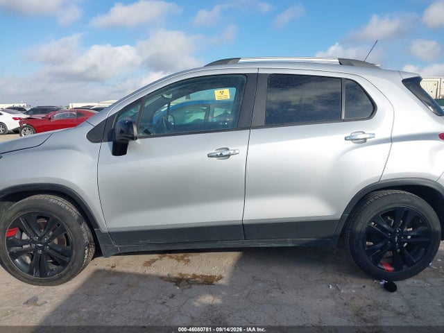 3GNCJLSB0KL334570 Chevrolet Trax Lt