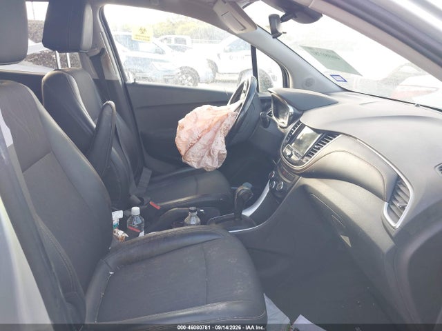 3GNCJLSB0KL334570 Chevrolet Trax Lt