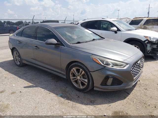 Продажа на аукционе авто 2018 Hyundai Sonata Sport, vin: 5NPE34AF8JH674781, номер лота: 46080793